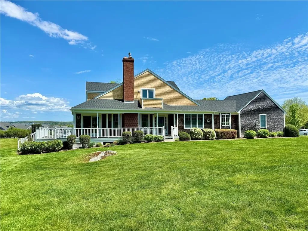 62 Ferry Landing Circle Portsmouth RI 02871