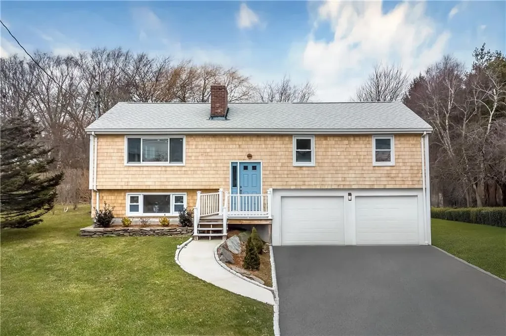 86 Sherwood Terrace Portsmouth RI 02871
