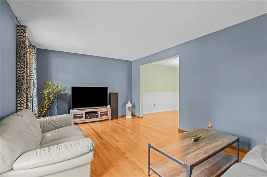 160 Sage Drive Warwick RI 02886
