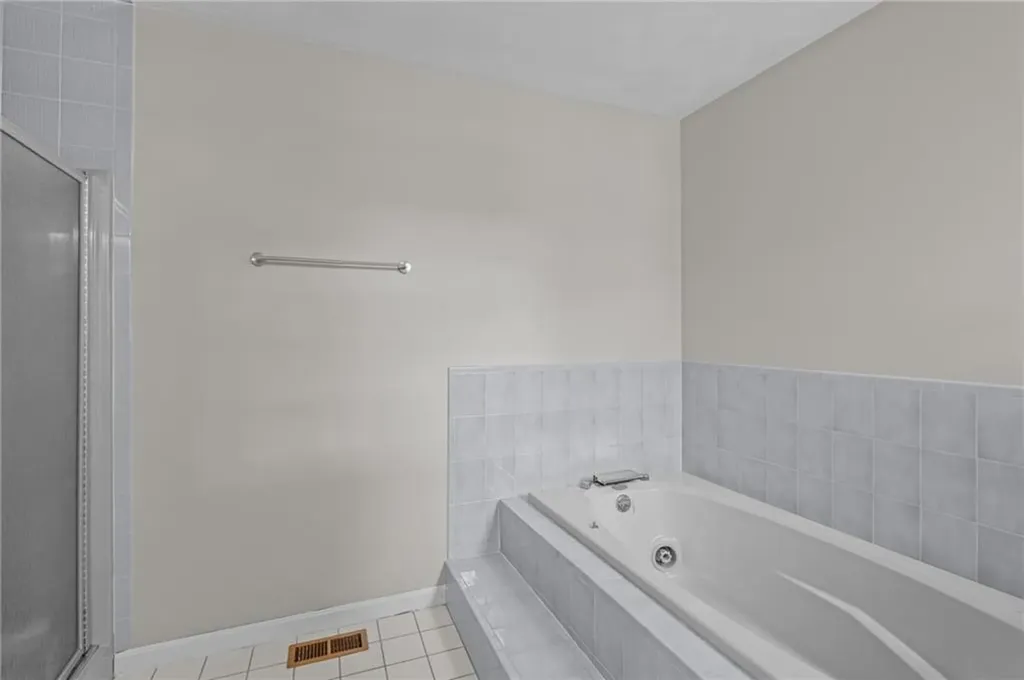 160 Sage Drive Warwick RI 02886