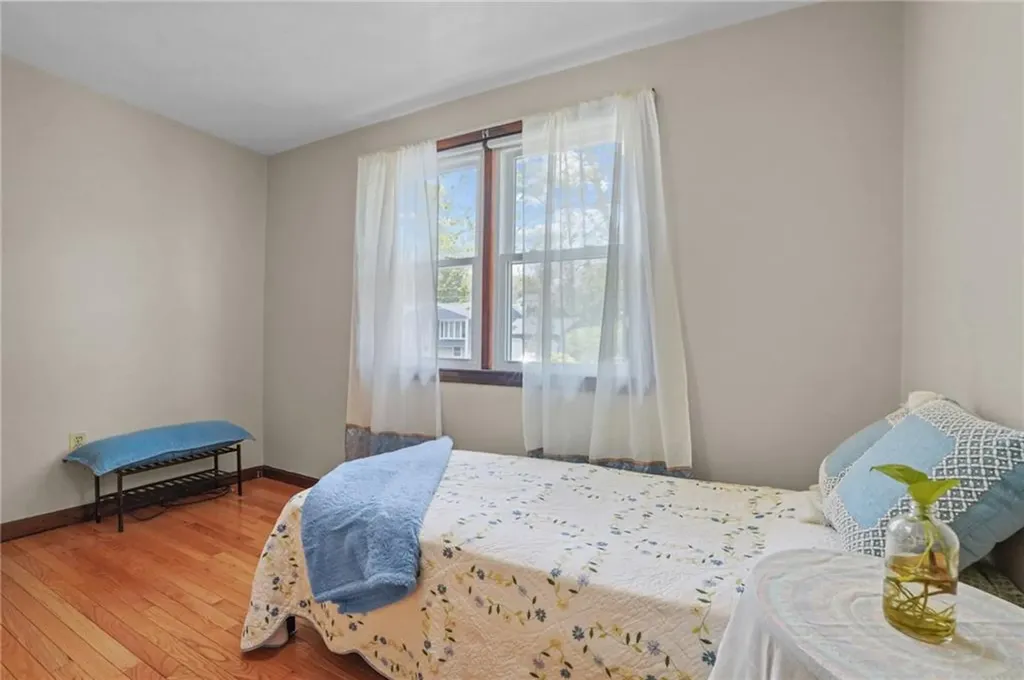 160 Sage Drive Warwick RI 02886