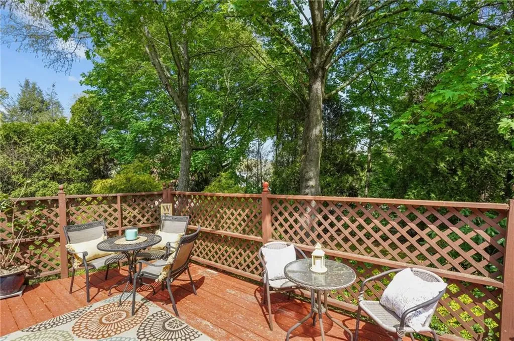 160 Sage Drive Warwick RI 02886