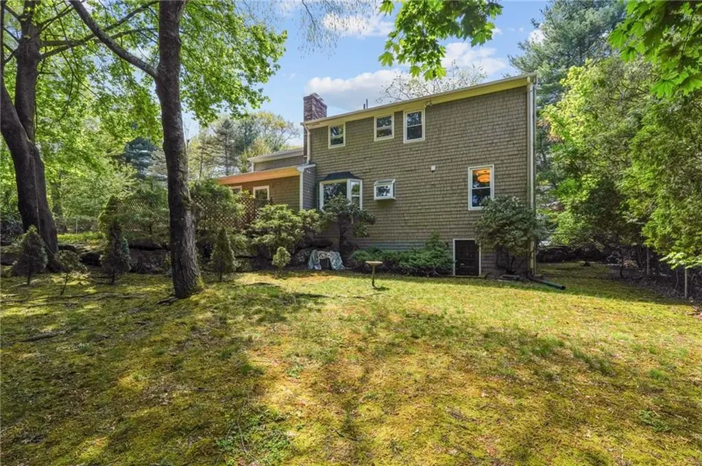 160 Sage Drive Warwick RI 02886