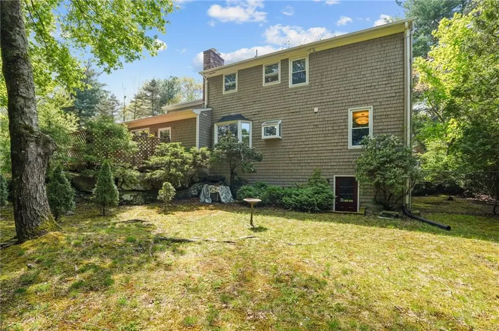 160 Sage Drive Warwick RI 02886