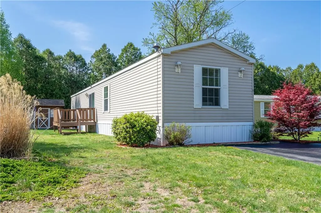 11 Torch Lane Coventry RI 02816