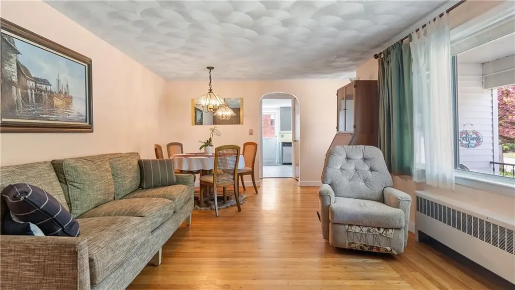 328 Magnolia Street Cranston RI 02910