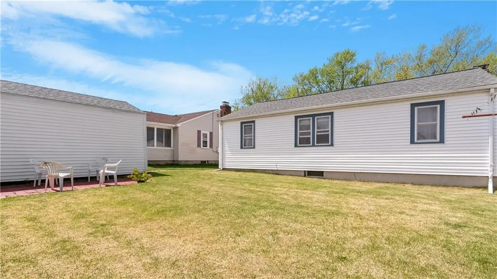 328 Magnolia Street Cranston RI 02910