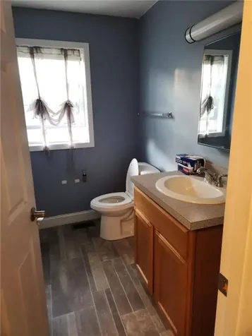 5 Walker Farm Lane Barrington RI 02806