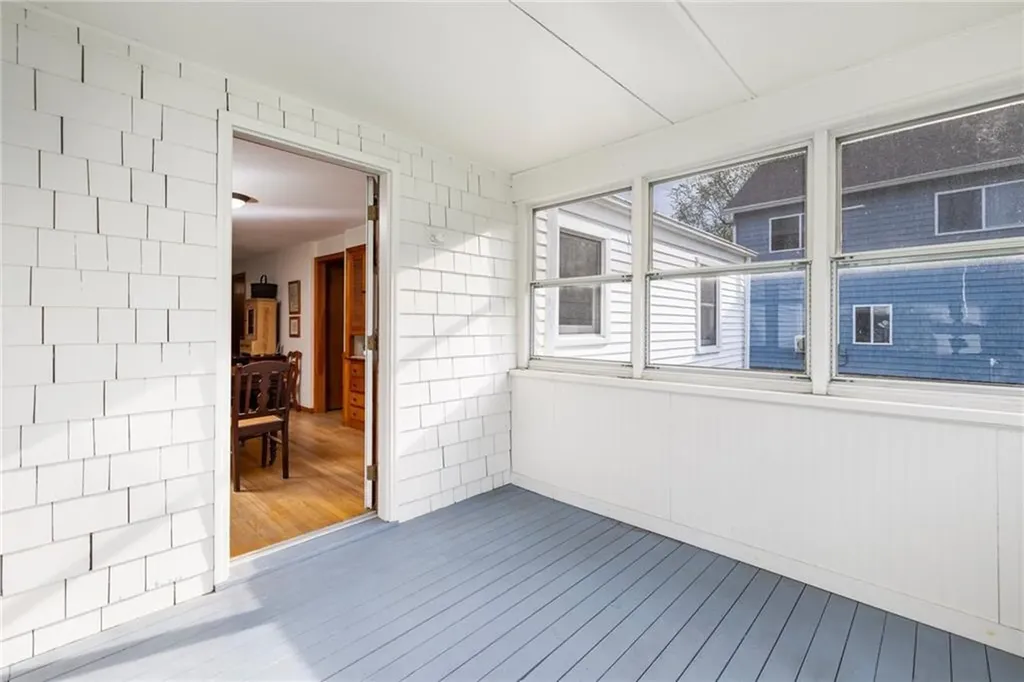 51 Lippitt Avenue Warwick RI 02889