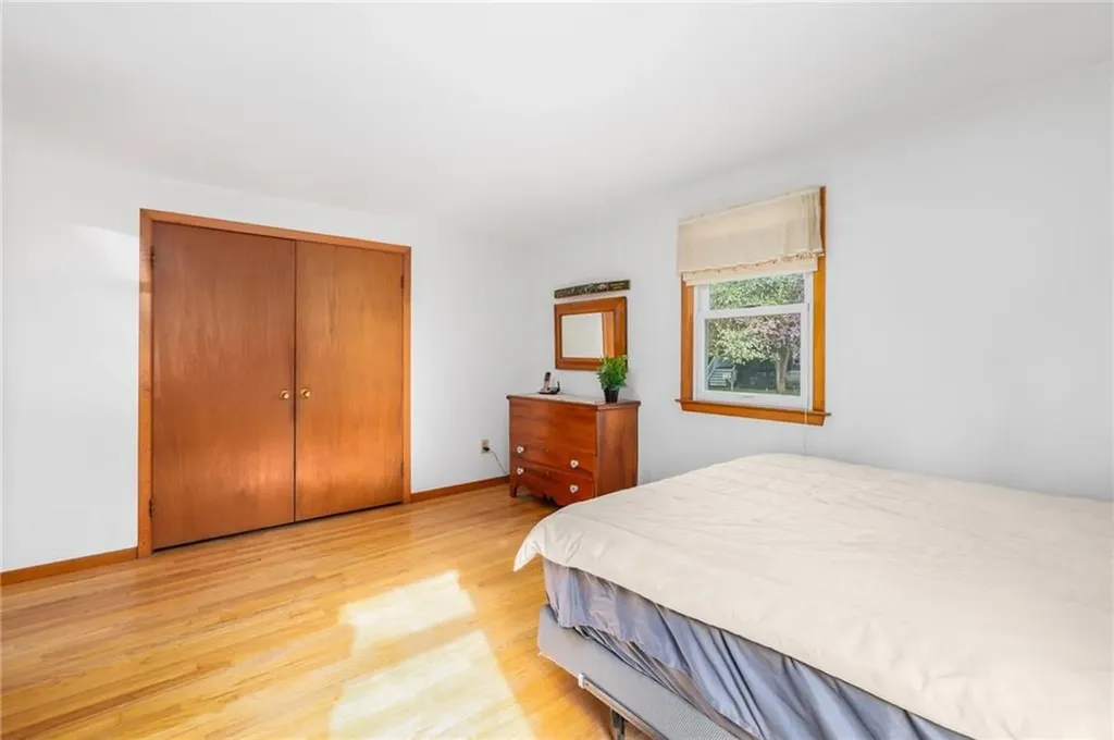 51 Lippitt Avenue Warwick RI 02889