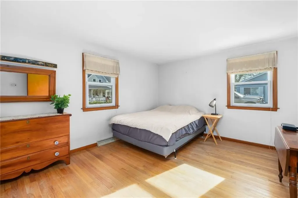 51 Lippitt Avenue Warwick RI 02889