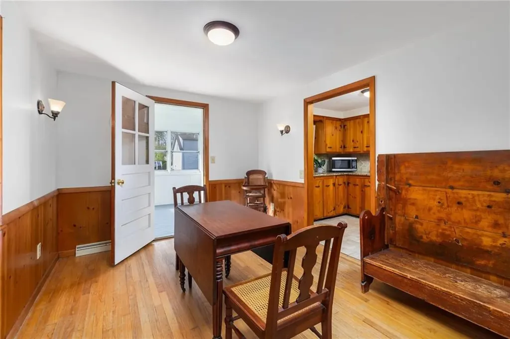 51 Lippitt Avenue Warwick RI 02889