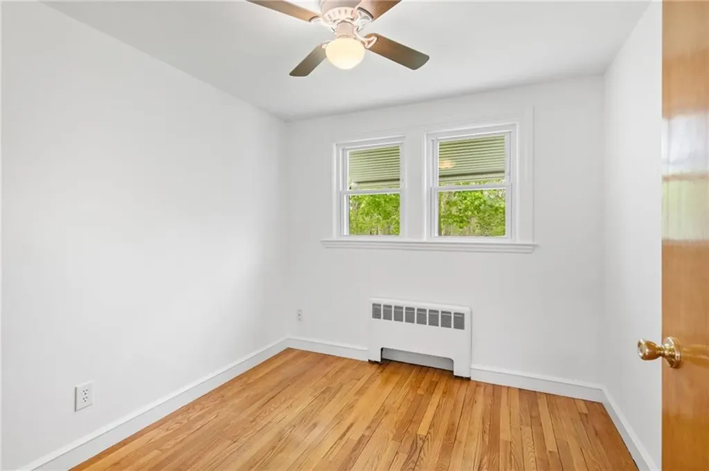 21 Houghton Street Barrington RI 02806