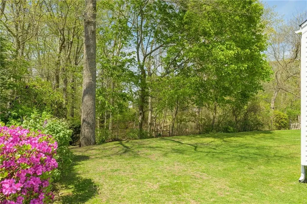 21 Houghton Street Barrington RI 02806