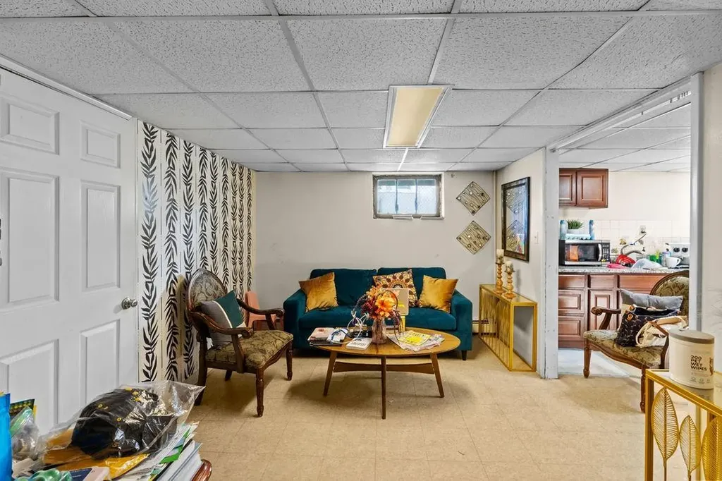 183 Gallatin Street Providence RI 02907