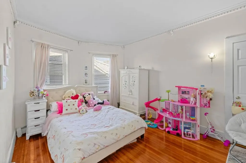 183 Gallatin Street Providence RI 02907