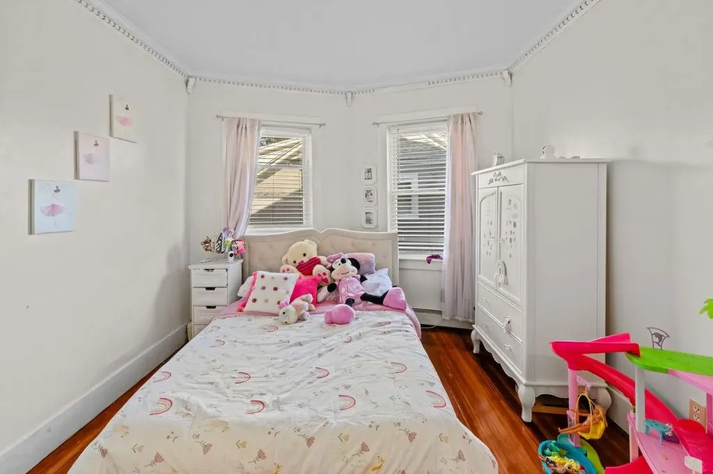 183 Gallatin Street Providence RI 02907
