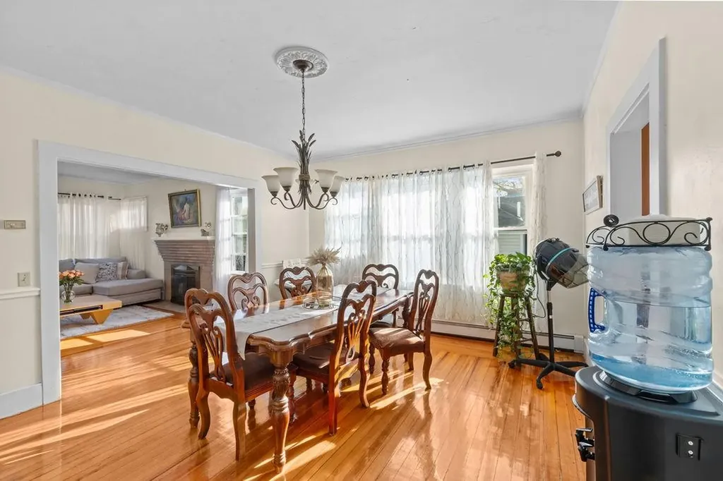 183 Gallatin Street Providence RI 02907