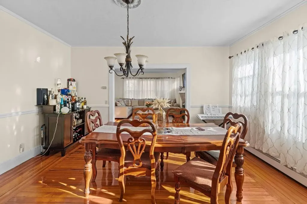 183 Gallatin Street Providence RI 02907