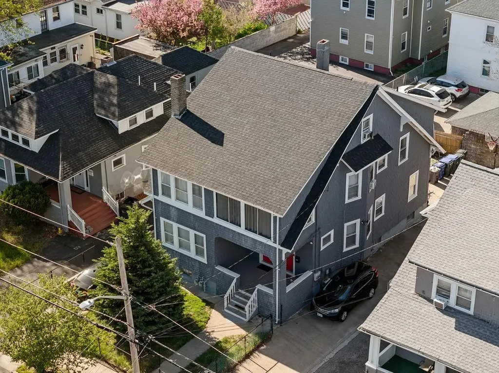 183 Gallatin Street Providence RI 02907