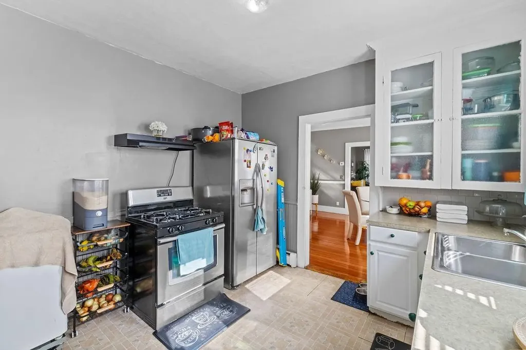 183 Gallatin Street Providence RI 02907
