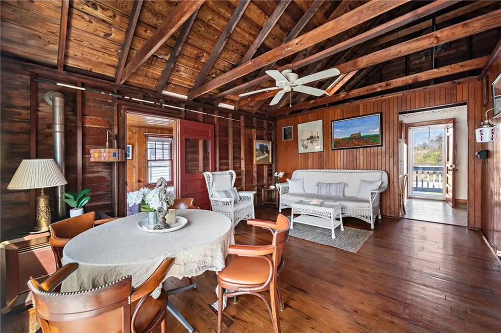 120 Houston Avenue Narragansett RI 02882