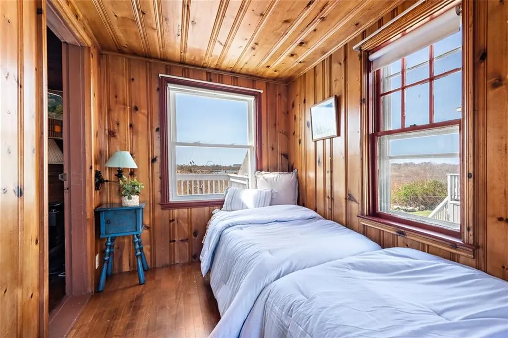 120 Houston Avenue Narragansett RI 02882