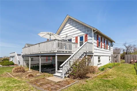 120 Houston Avenue Narragansett RI 02882