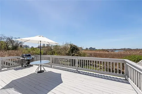 120 Houston Avenue Narragansett RI 02882