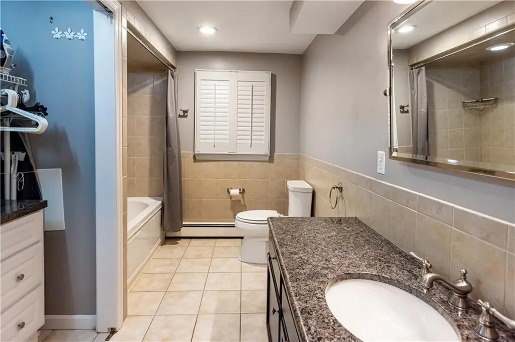 5 Colony Drive Johnston RI 02919