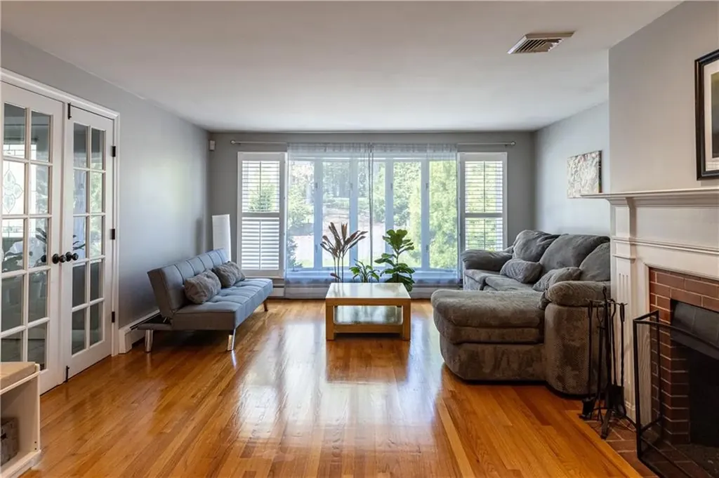 5 Colony Drive Johnston RI 02919