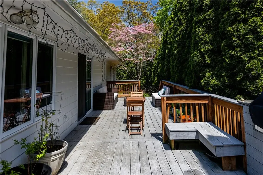 5 Colony Drive Johnston RI 02919