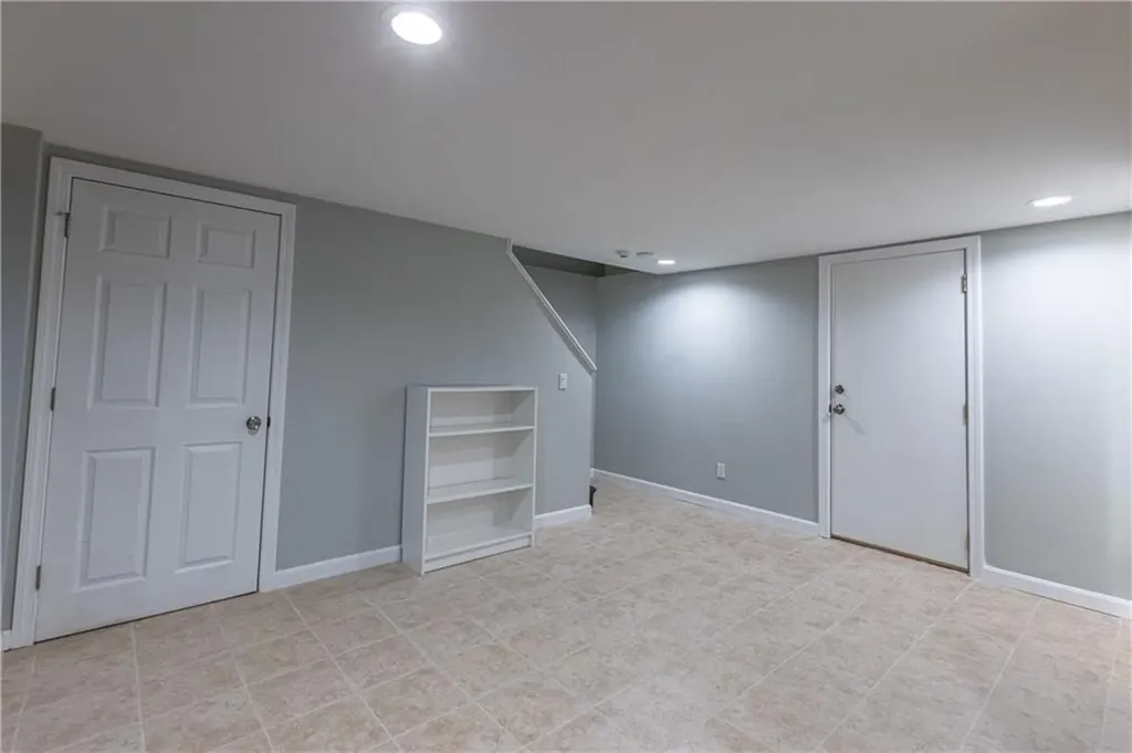 5 Colony Drive Johnston RI 02919