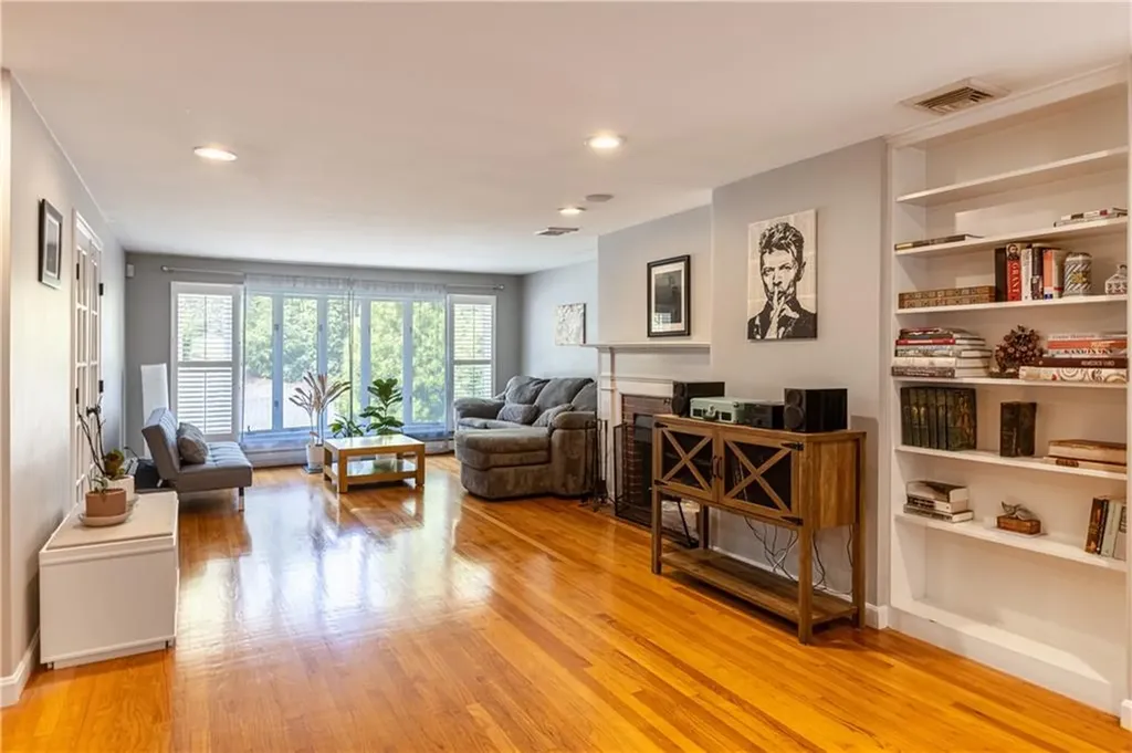5 Colony Drive Johnston RI 02919