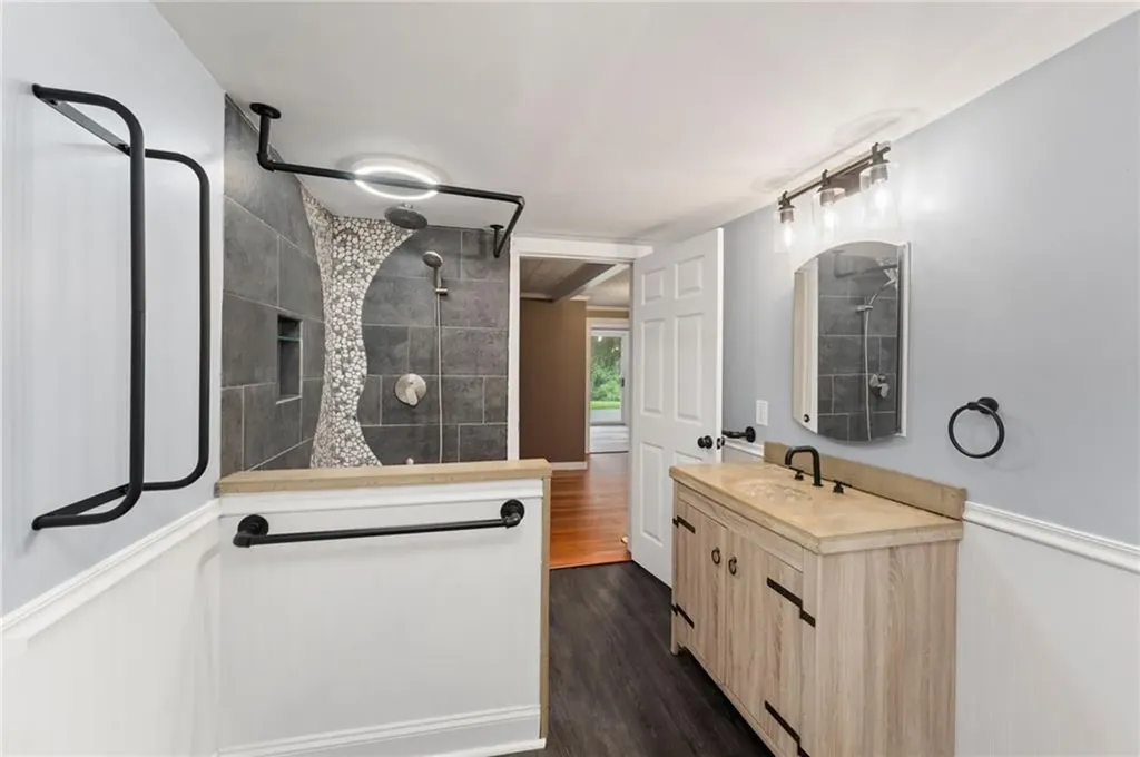 564 Exeter Road North Kingstown RI 02852