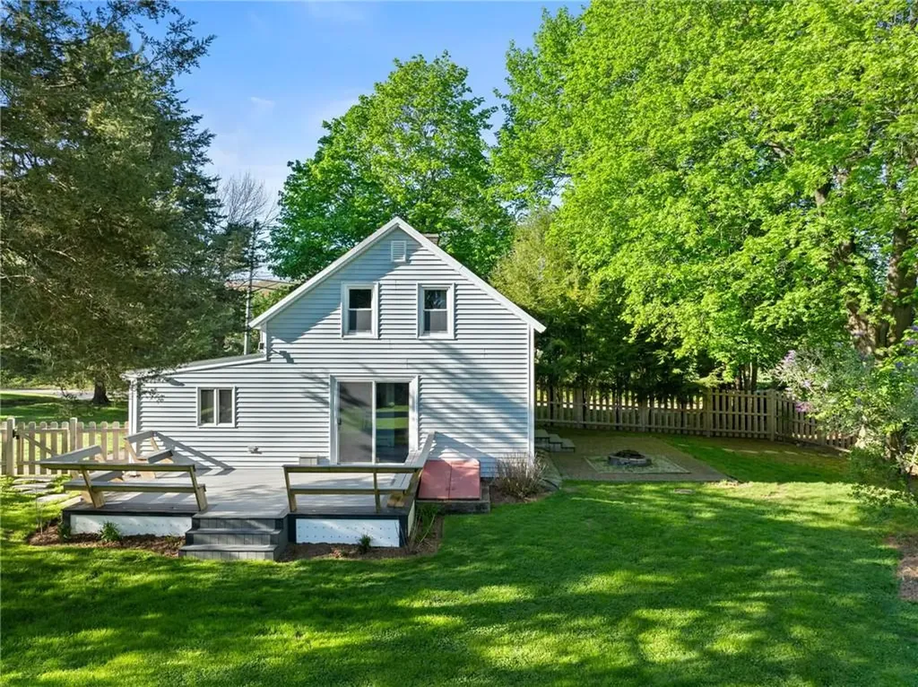 564 Exeter Road North Kingstown RI 02852