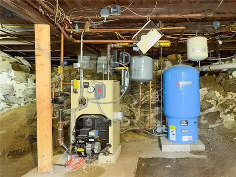 564 Exeter Road North Kingstown RI 02852