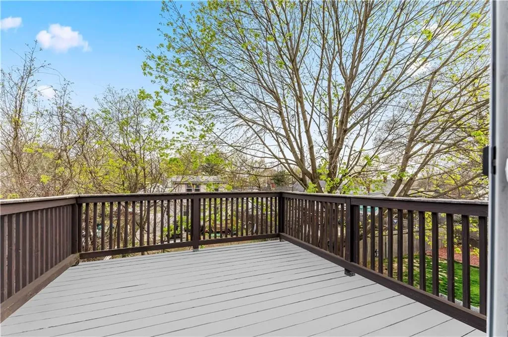 156 Coburn Street Warwick RI 02889