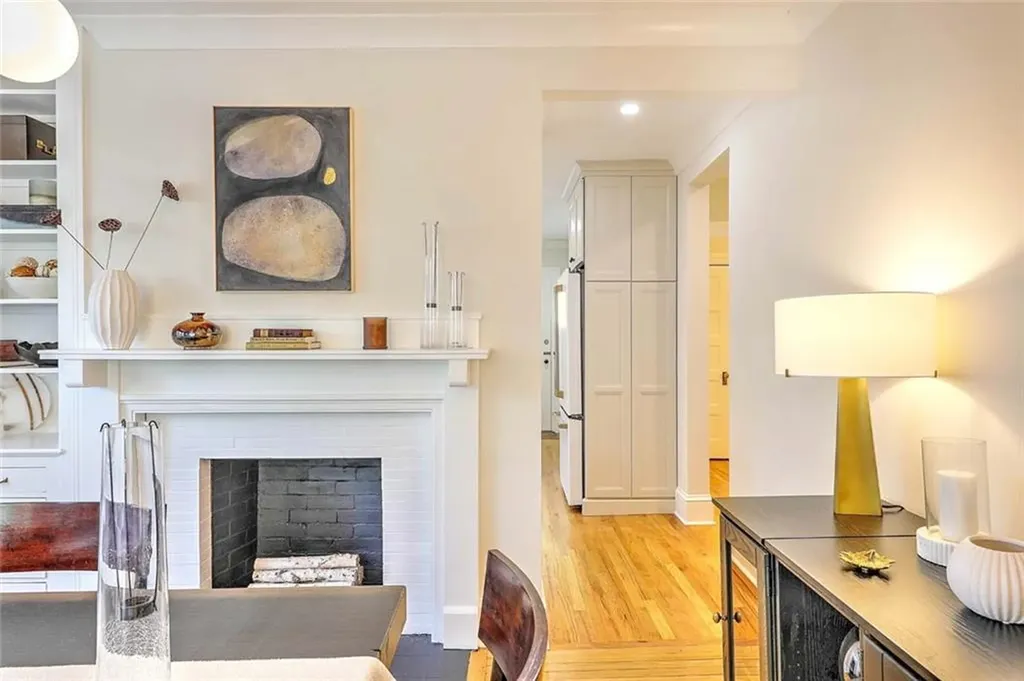256 258 President Avenue Providence RI 02906