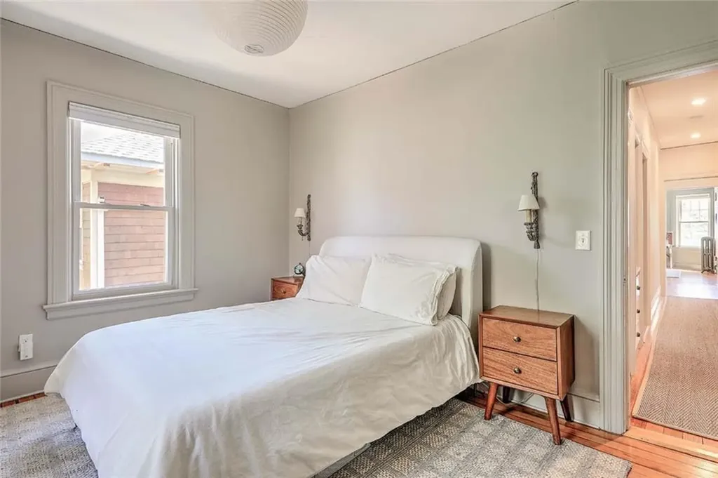 256 258 President Avenue Providence RI 02906