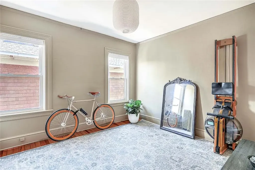 256 258 President Avenue Providence RI 02906