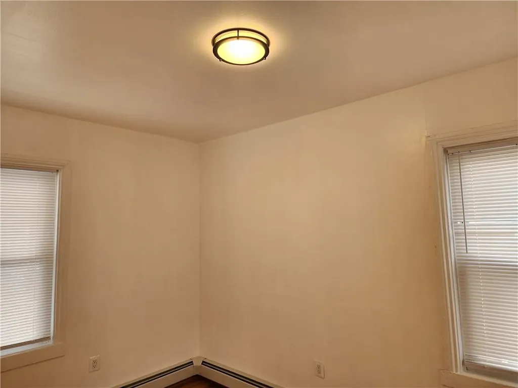 84 Wisdom Avenue Providence RI 02908