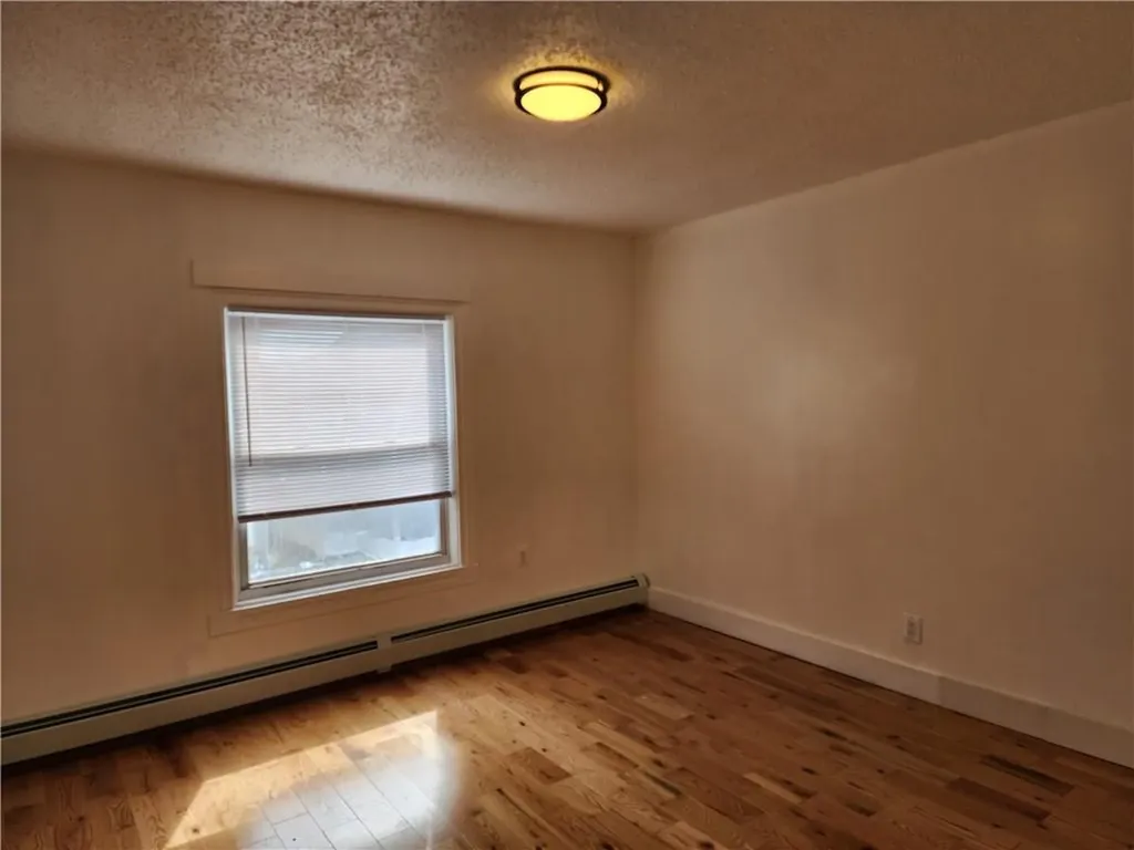 84 Wisdom Avenue Providence RI 02908