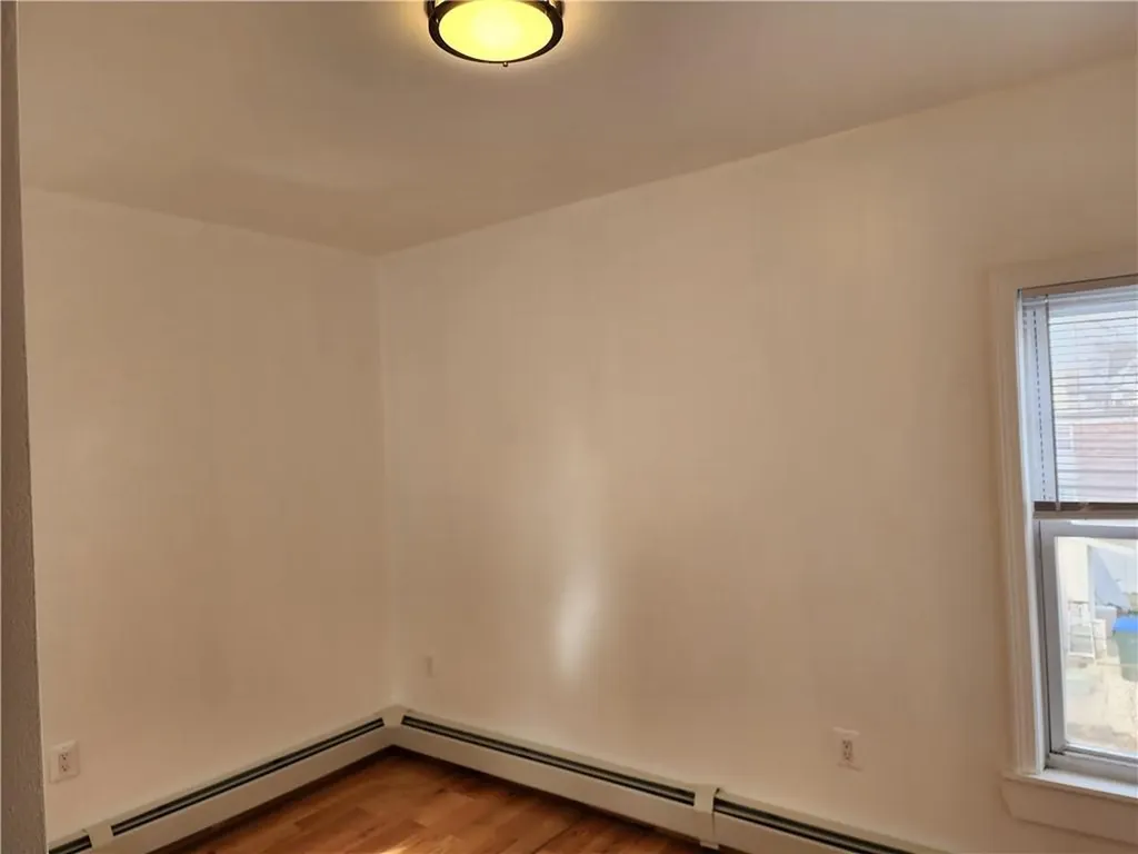 84 Wisdom Avenue Providence RI 02908