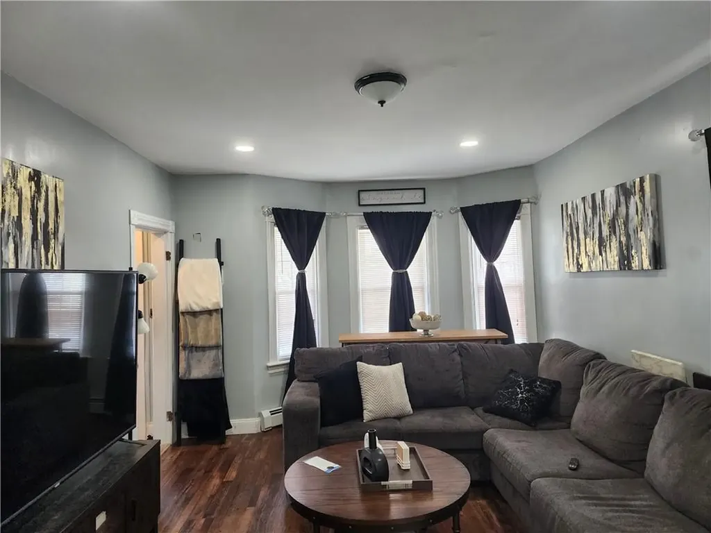 64 Westwood Avenue Cranston RI 02905