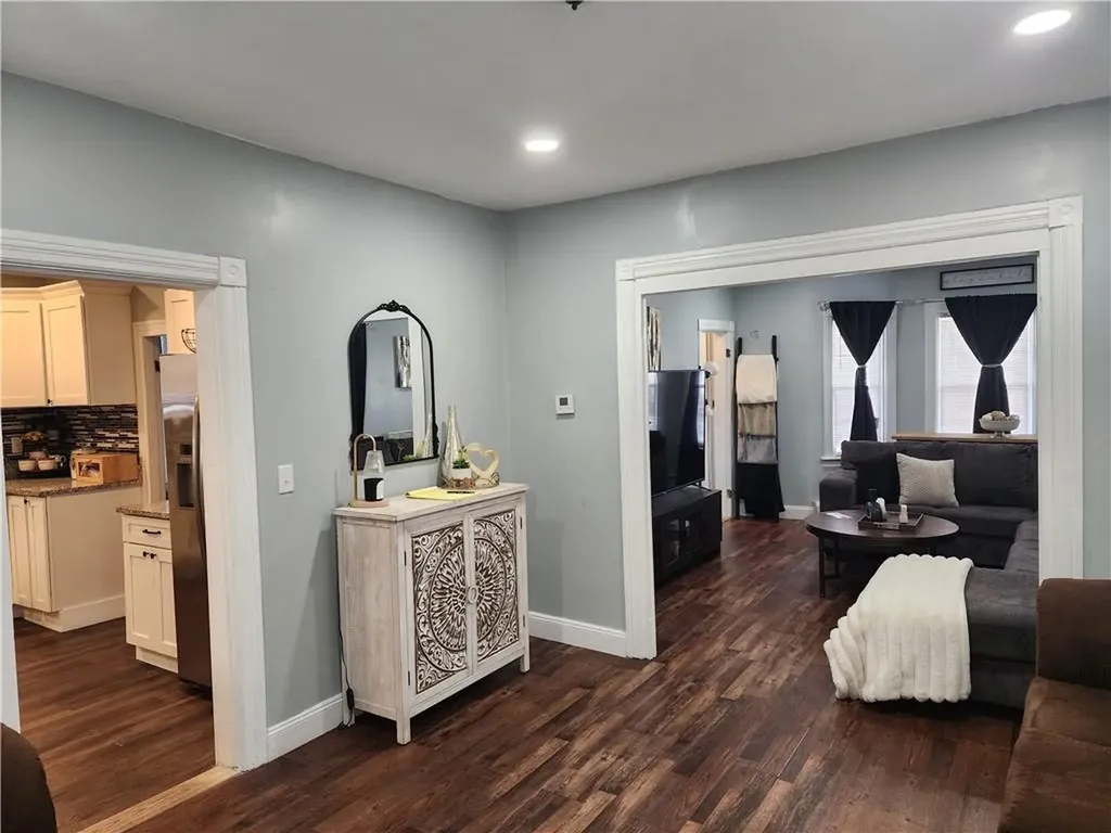 64 Westwood Avenue Cranston RI 02905