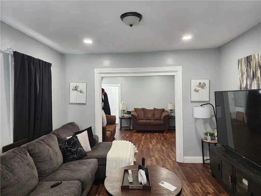 64 Westwood Avenue Cranston RI 02905