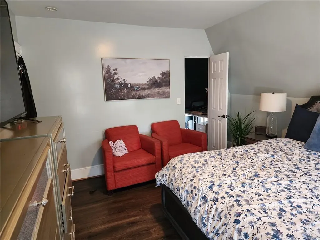 64 Westwood Avenue Cranston RI 02905