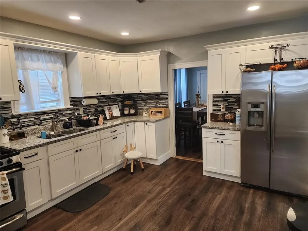 64 Westwood Avenue Cranston RI 02905