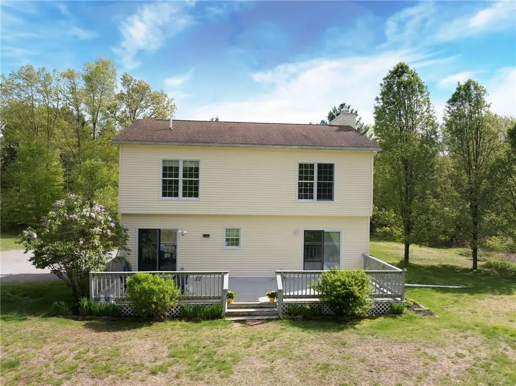 51 Mill Road Foster RI 02825